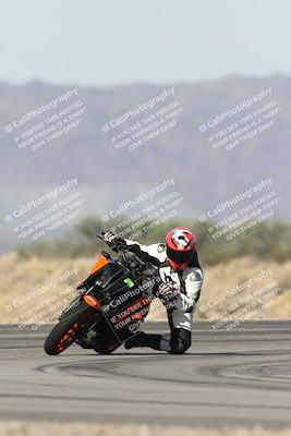 media/Nov-30-2025-TrackXperience (Sun) [[c0061d280f]]/3-Level 1/Session 3 (Turn 16)/